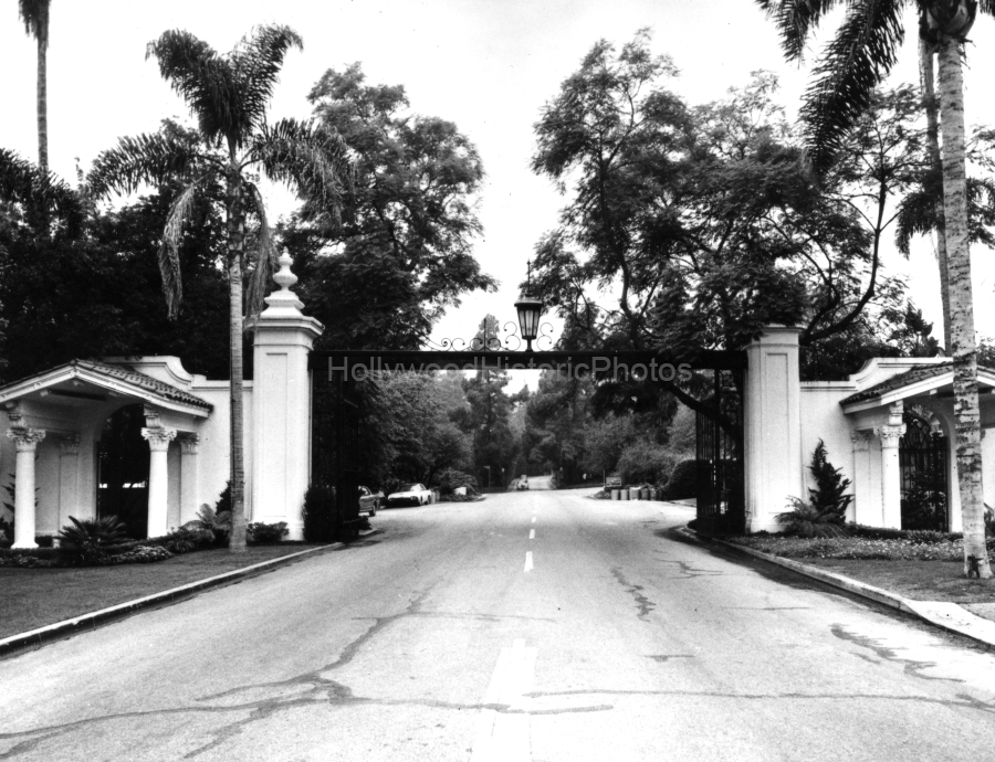 Bel-Air East Gate 1970 WM.jpg